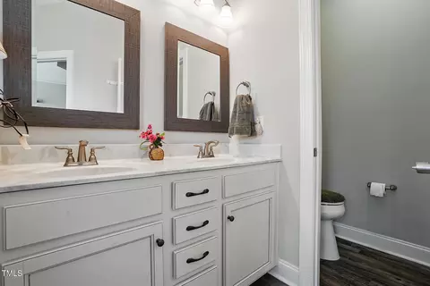 Bath - 116 Colonade Ct, Benson, NC 27504 photo 2 of 3