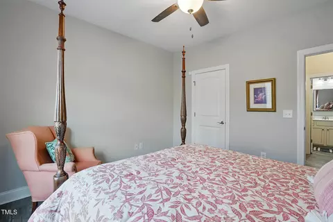 Bedroom - 116 Colonade Ct, Benson, NC 27504 photo 4 of 6