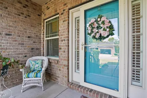 Exterior - 116 Colonade Ct, Benson, NC 27504 photo 2 of 8