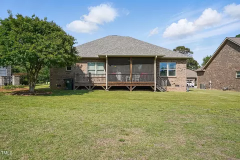 Exterior - 116 Colonade Ct, Benson, NC 27504 photo 5 of 8