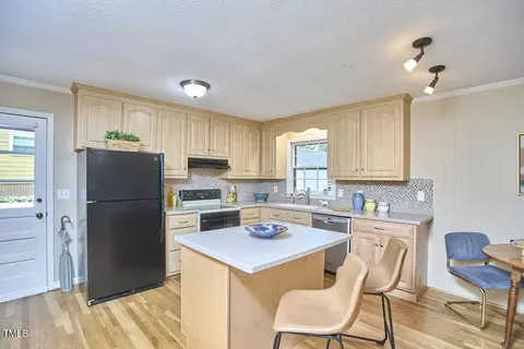 5319 Memory Ln, Durham, NC 27712 photo 9