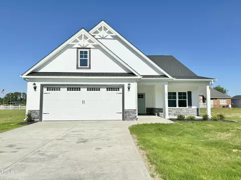 3773 Huntcliff Dr, La Grange, NC 28551