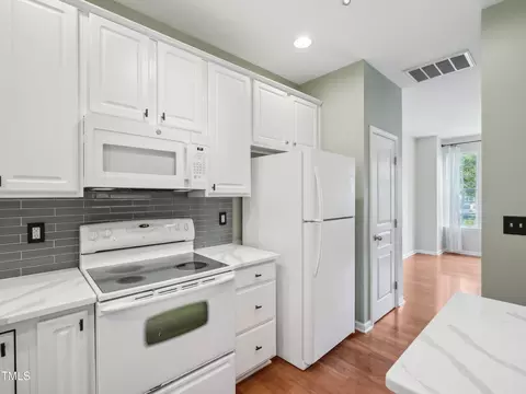 111 Grey Elm Trl, Durham, NC 27713 photo 8
