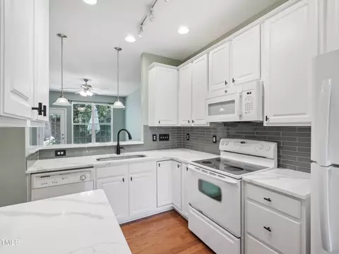111 Grey Elm Trl, Durham, NC 27713 photo 6