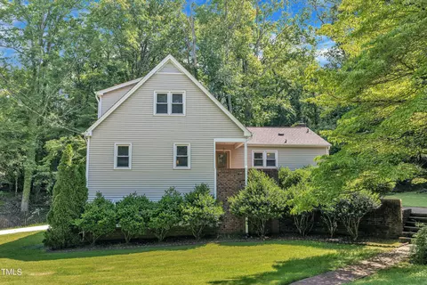 4900 N Hills Dr, Raleigh, NC 27612