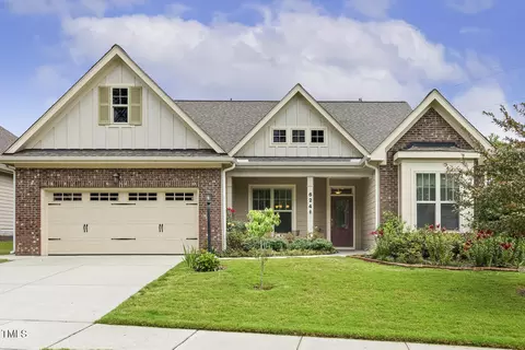 624 Meadowgrass Ln, Wake Forest, NC 27587
