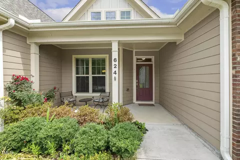 624 Meadowgrass Ln, Wake Forest, NC 27587 photo 3