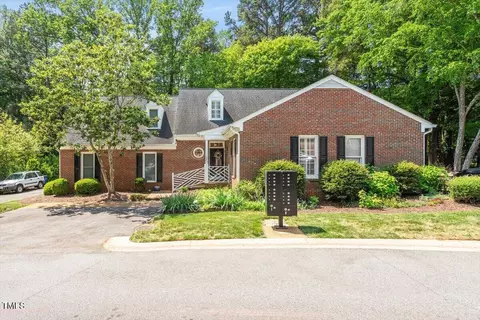 1623 Village Glenn Dr, Raleigh, NC 27612