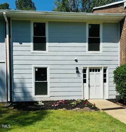 1304 Seaton Rd #24, Durham, NC 27713