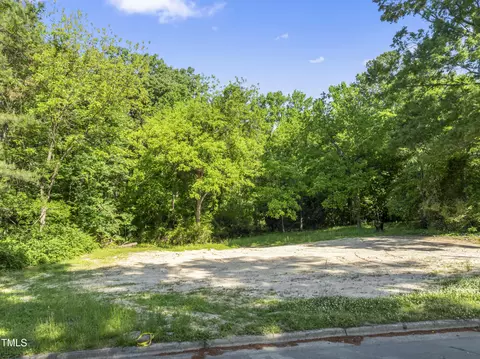 1324 Maplewood Dr, Durham, NC 27704