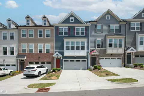 805 Grafton Peak Lane Ln, Apex, NC 27523