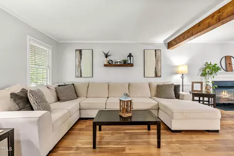 5701 Hadrian Dr, Durham, NC 27703 photo 9