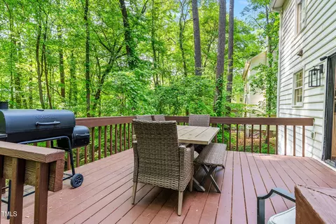 5701 Hadrian Dr, Durham, NC 27703 photo 32