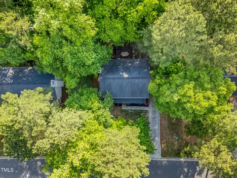 5701 Hadrian Dr, Durham, NC 27703 photo 35