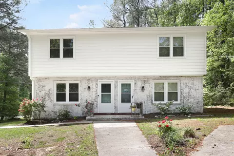930 Jason Ct, Cary, NC 27511