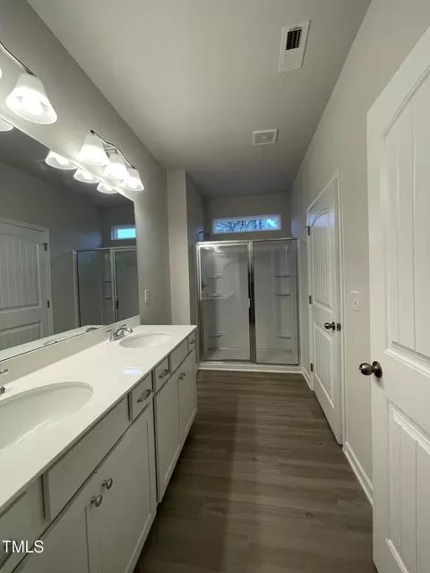 Bath - 322 Deodora Ln, Cameron, NC 28326 photo 3 of 4