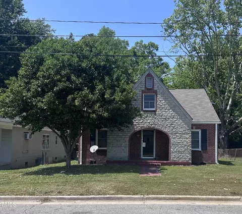 808 Belvedere St, Rocky Mount, NC 27803