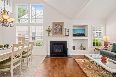 Dining - 1408 Fairmont St, Durham, NC 27713 photo 4 of 8