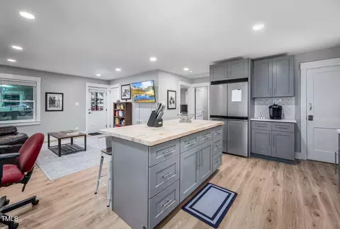 Kitchen - 1402 Robinhood Rd, Durham, NC 27701 photo 4 of 4