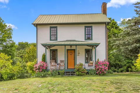 2440 Glencoe St, Burlington, NC 27217