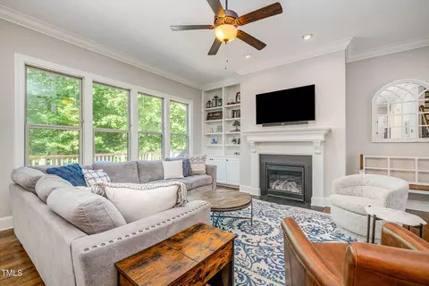 304 Villa Dr, Durham, NC 27712 photo 8