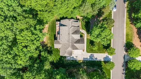 304 Villa Dr, Durham, NC 27712 photo 42