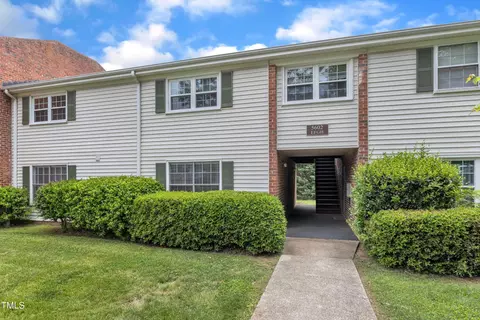 5602 Falls Of Neuse Rd #E, Raleigh, NC 27609