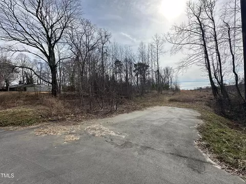 4965 Lyman Rd, Winston Salem, NC 27105