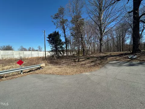 105 Bluff School Rd, Kernersville, NC 27284