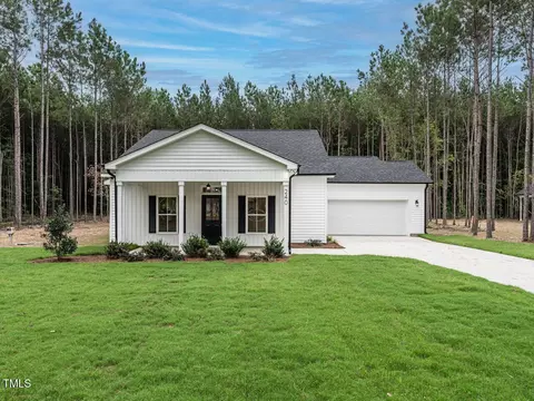 240 Green Pines Estates Dr, Kenly, NC 27542