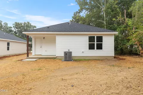 211 E Washington St, Coats, NC 27521 photo 21