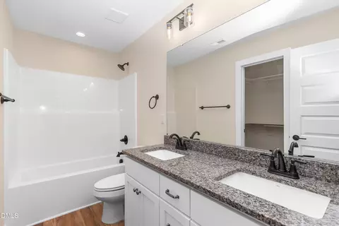 211 E Washington St, Coats, NC 27521 photo 20
