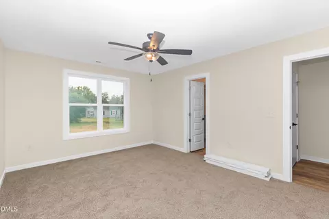 229 E Washington St, Coats, NC 27521 photo 18