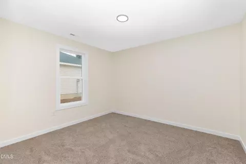 229 E Washington St, Coats, NC 27521 photo 16