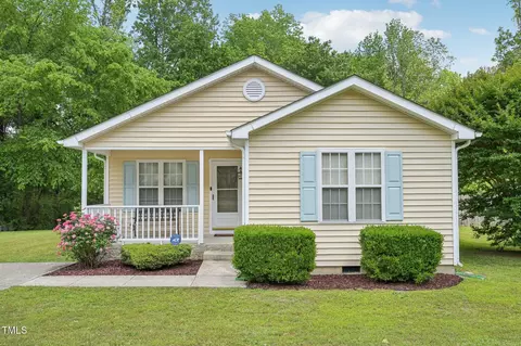 6904 Fox Haven Pl, Raleigh, NC 27616