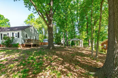 1005 E Club Blvd, Durham, NC 27704