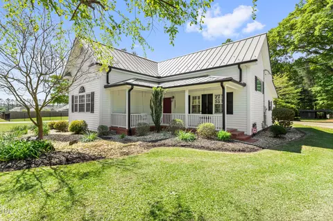 7227 Cleveland Rd, Clayton, NC 27520