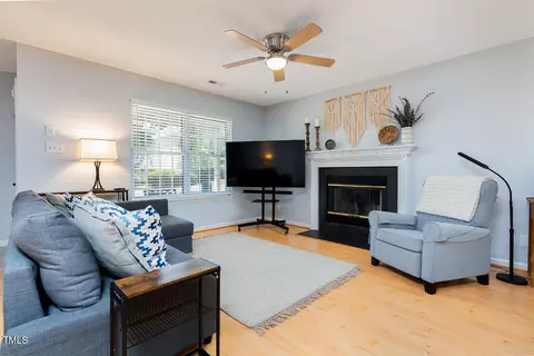 504 High Ridge Dr, Durham, NC 27707 photo 2