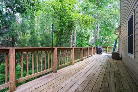 504 High Ridge Dr, Durham, NC 27707 photo 17