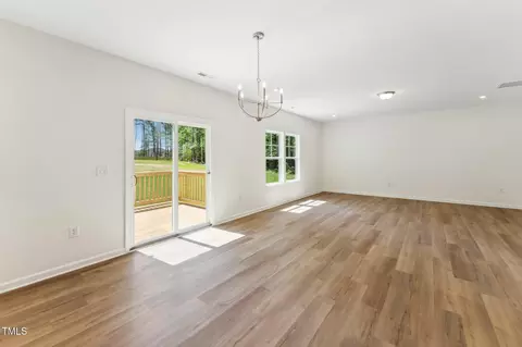 Living - 110 Cribbs Ln, Middlesex, NC 27557 photo 4 of 4