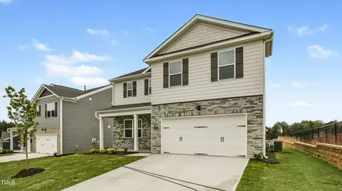 Exterior - 704 Comice Pear Way, Willow Spring, NC 27592 photo 2 of 6