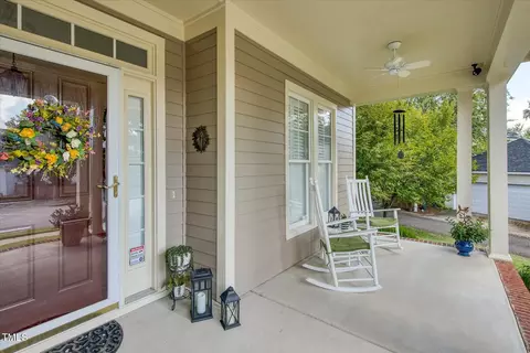 Exterior - 121 Bridgegate Dr, Cary, NC 27519 photo 5 of 11