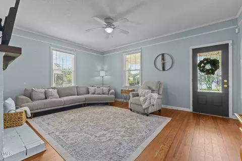 Living - 404 W E St, Erwin, NC 28339 photo 1 of 2