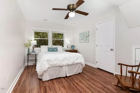 241 E Cornwall Rd, Cary, NC 27511 photo 15