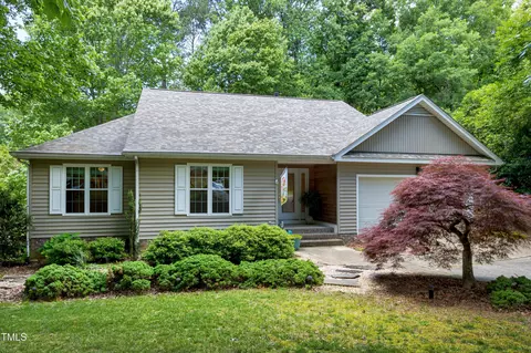 1416 Dunbar Ct, Cary, NC 27511