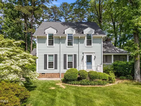 6420 Dresden Ln, Raleigh, NC 27612