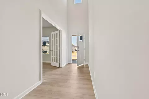 Entry Way - 749 Deschutes Dr, Garner, NC 27529 photo 2 of 7