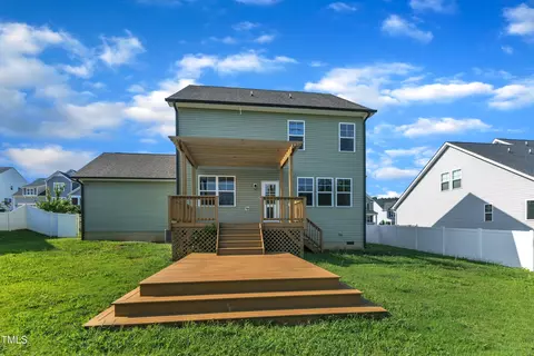 Exterior - 384 Grey Hawk Dr, Garner, NC 27529 photo 12 of 20