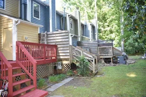 Exterior - 55 Willow Bridge Dr, Durham, NC 27707 photo 4 of 6