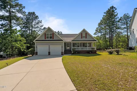 15 Clearwater Harbour, Sanford, NC 27332